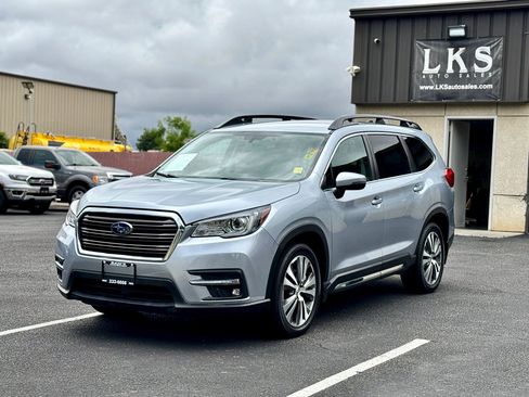 Used 2020 Subaru Ascent Limited image 3