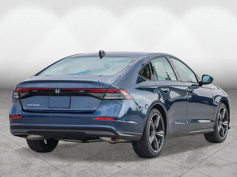New 2026 Honda Accord SE image 4
