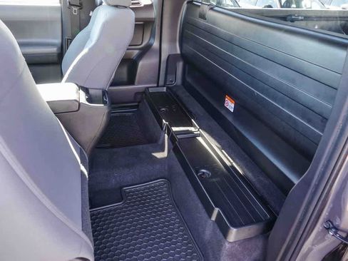 Used 2020 Toyota Tacoma SR image 17