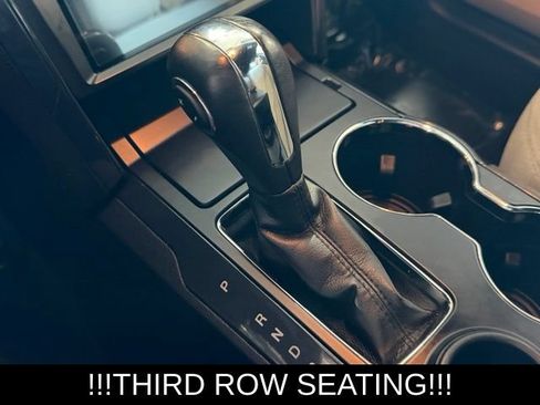 Used 2019 Ford Explorer XLT FWD image 26