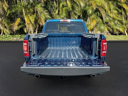 Used 2019 RAM 1500 Laramie image 26