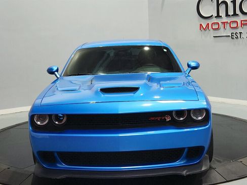Used 2016 Dodge Challenger SRT Hellcat RWD image 3