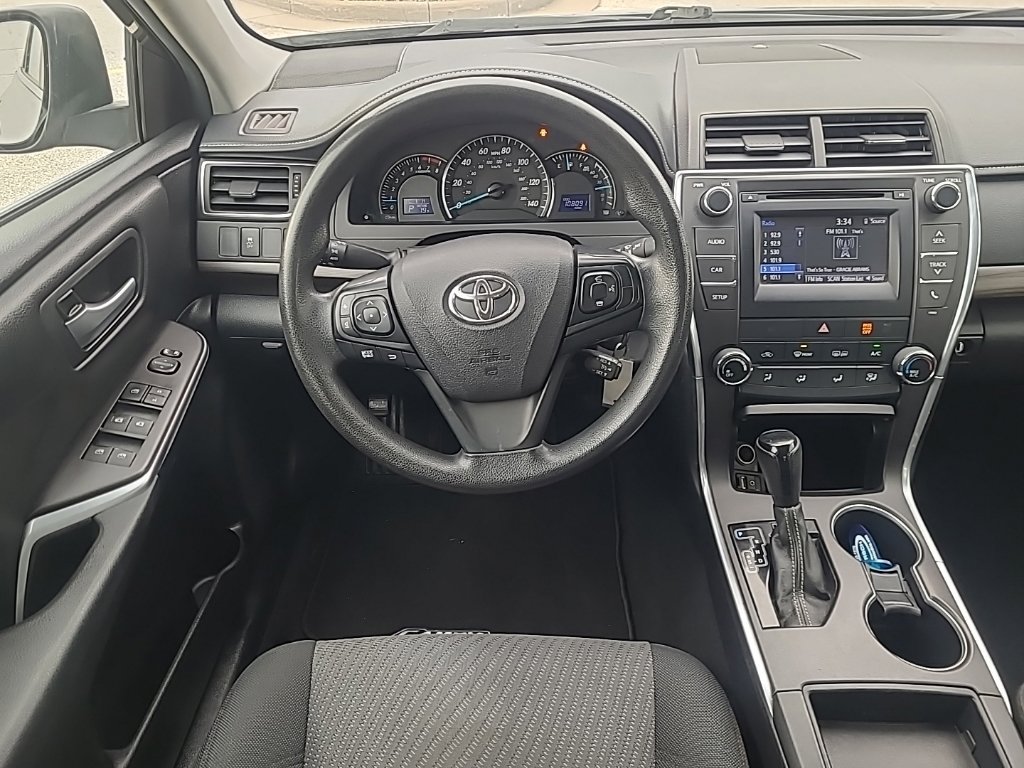 Used 2015 Toyota Camry LE FWD image 13