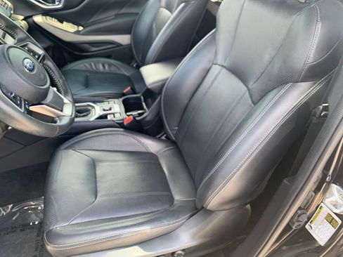 Used 2024 Subaru Forester Limited AWD/4WD image 15