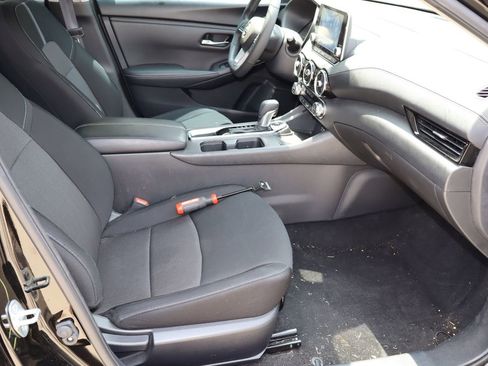 Used 2023 Nissan Sentra SV w/ All-Weather Package FWD image 16