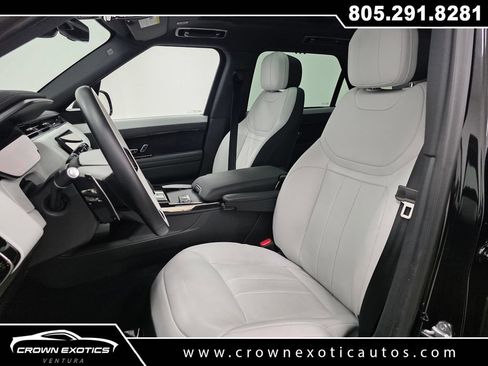 Used 2024 Land Rover Range Rover Sport Dynamic SE AWD/4WD image 12