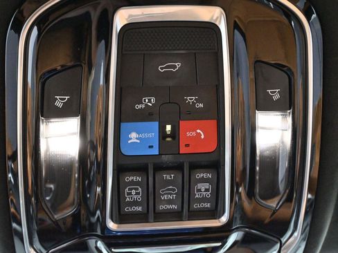 Used 2021 Jeep Grand Cherokee L Summit AWD/4WD image 31
