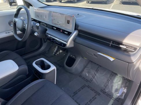 Certified 2024 Hyundai Ioniq 5 SEL image 29