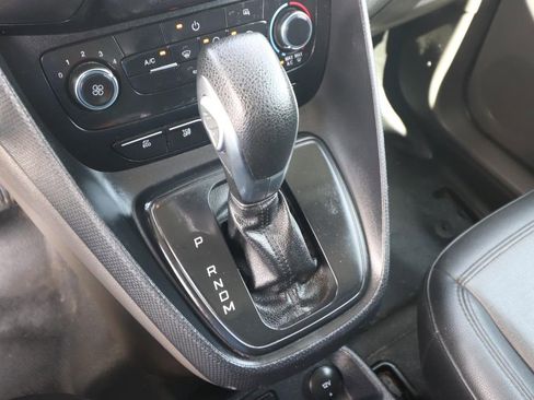 Used 2022 Ford Transit Connect XL FWD image 22
