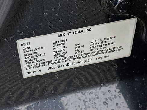Used 2023 Tesla Model Y Long Range AWD/4WD image 12