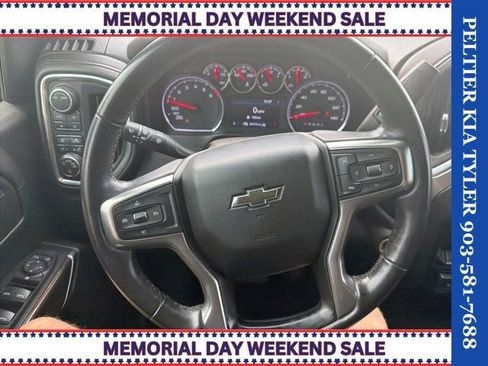 Used 2020 Chevrolet Silverado 1500 LT Trail Boss AWD/4WD image 18