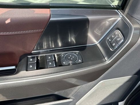 Used 2023 Ford F150 Lariat w/ Equipment Group 502A High image 8