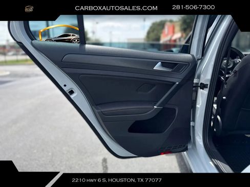 Used 2019 Volkswagen GTI SE FWD image 24