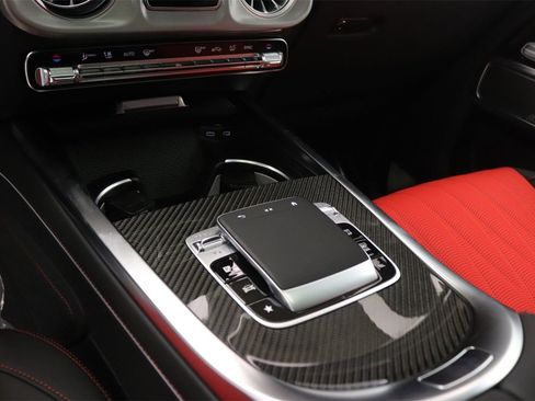New 2026 Mercedes-Benz G 63 AMG 4MATIC image 9