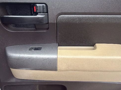 Used 2010 Toyota Tundra 2WD Double Cab image 14