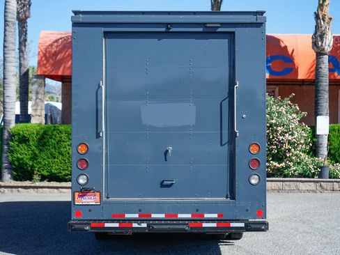 Used 2022 Ford Transit 350 Base image 7