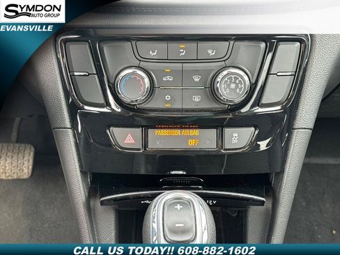 Used 2022 Buick Encore Preferred w/ Safety Package image 11