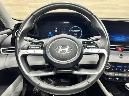 Used 2024 Hyundai Elantra Limited FWD image 24