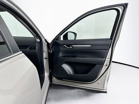 Used 2025 MAZDA CX-5 AWD 2.5 S w/ Preferred Package image 32