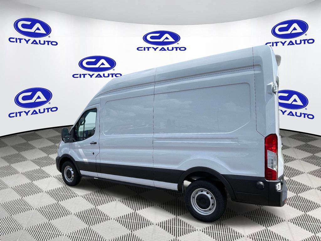 Used 2024 Ford Transit 250 148 High Roof w/ Load Area Protection Package RWD image 6