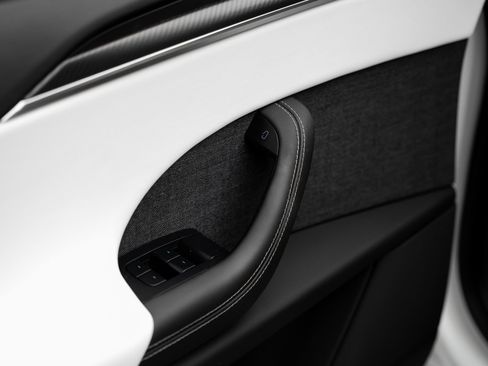 Used 2023 Tesla Model X Plaid image 49