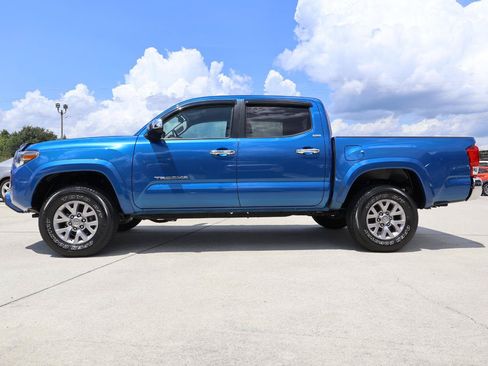 Used 2016 Toyota Tacoma SR5 RWD image 3
