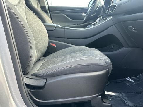 Used 2023 Hyundai Santa Fe SE image 16
