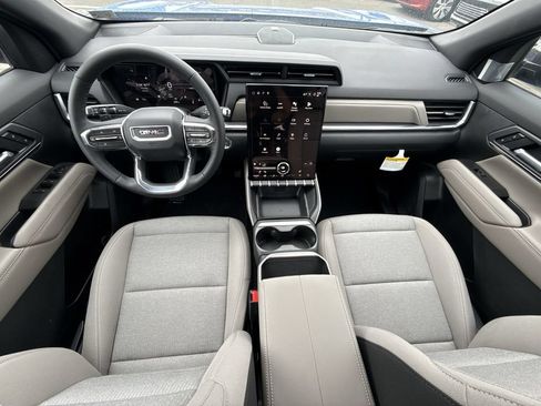 New 2026 GMC Terrain Elevation FWD image 23