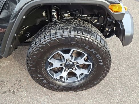 Used 2022 Jeep Gladiator Mojave w/ Cold Weather Group image 8