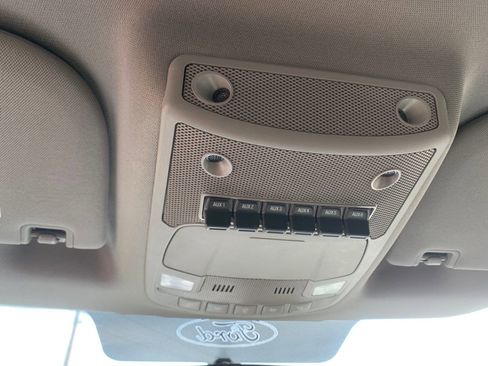 Used 2019 Ford F250 XLT w/ XLT Premium Package image 18