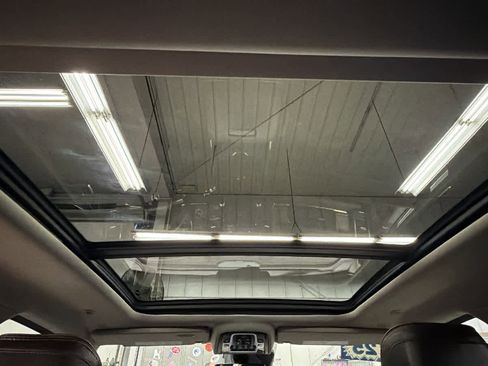 Used 2025 RAM 1500 Limited w/ Off Road Group image 27