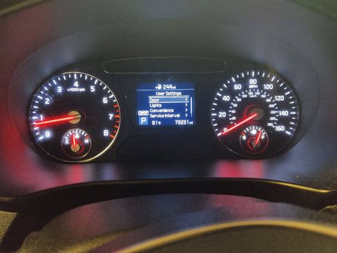 Used 2020 Kia Sorento L FWD image 23