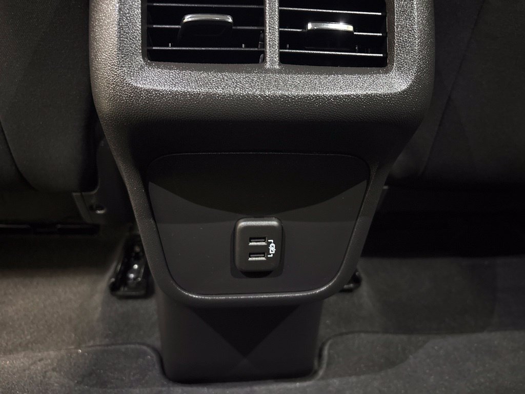 Used 2024 Chevrolet Equinox LT AWD/4WD image 34