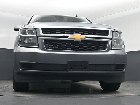 Used 2020 Chevrolet Suburban LT image 31