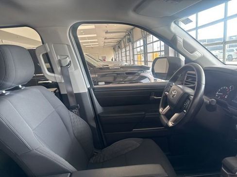 Used 2022 Toyota Tundra SR5 RWD image 10