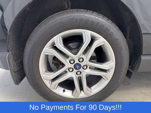 Used 2018 Ford Edge Titanium w/ Equipment Group 302A AWD/4WD image 47