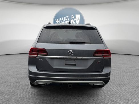 Used 2018 Volkswagen Atlas SEL image 5