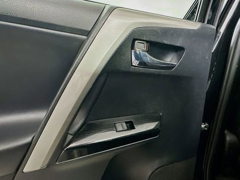 Used 2017 Toyota RAV4 Limited w/ Advanced Technology Package image 21