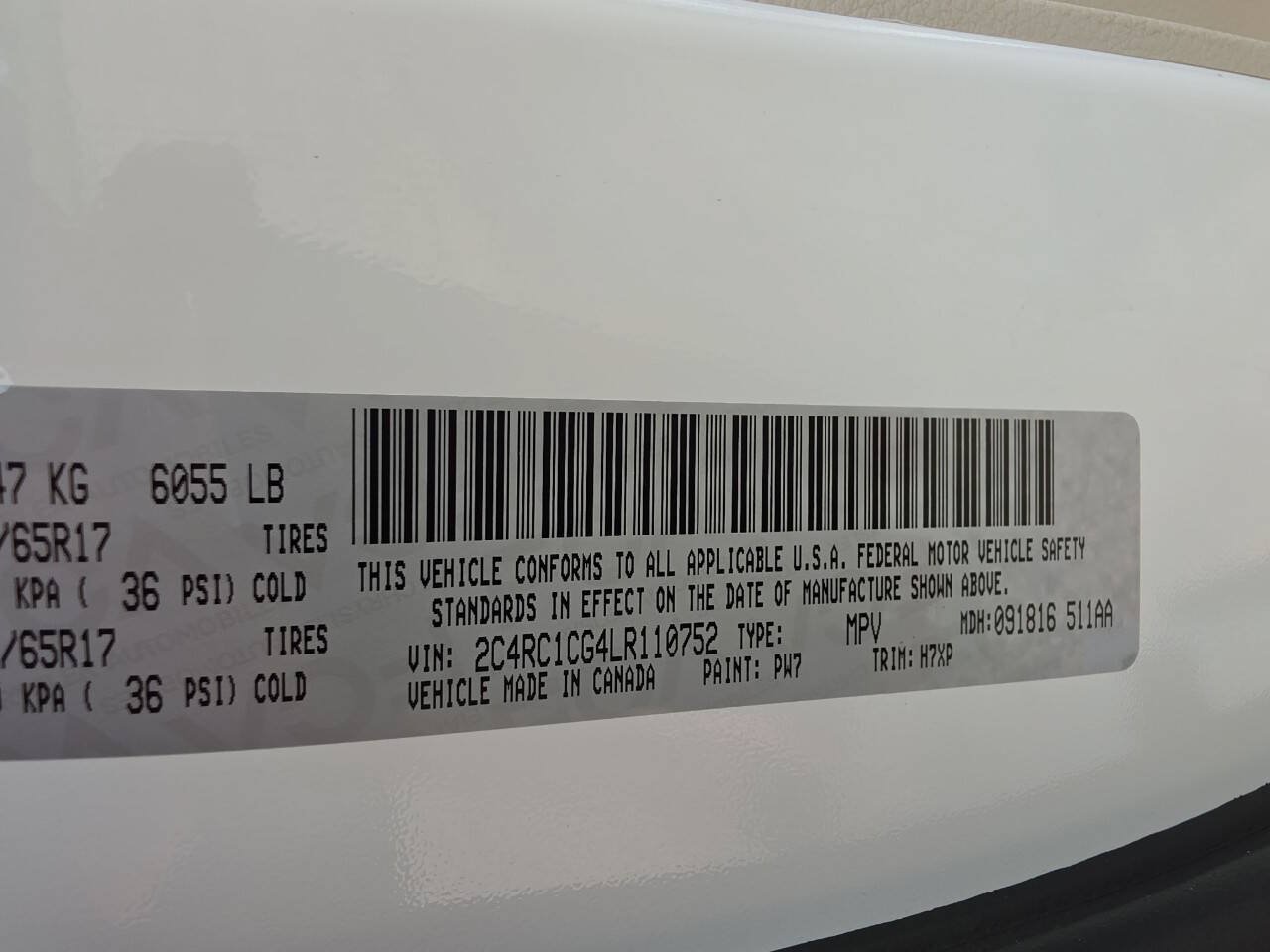Used 2020 Chrysler Voyager LX w/ Cold Weather Group FWD image 27