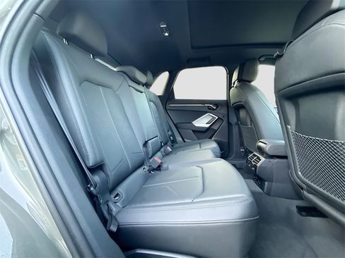 Used 2023 Audi Q3 2.0T Premium Plus w/ Premium Plus Package image 29