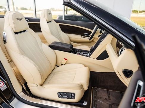 Used 2015 Bentley Continental GT image 71