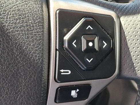 Used 2022 Toyota 4Runner Limited image 22