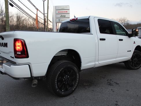 Used 2025 RAM 2500 Big Horn image 23