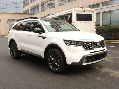 Used 2021 Kia Sorento EX w/ EX AWD X-Line Package