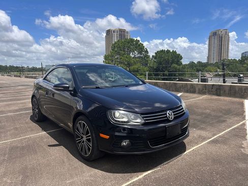 Used 2013 Volkswagen Eos image 7