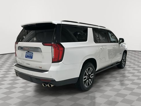 Used 2023 GMC Yukon XL AT4 w/ AT4 Premium Plus Package image 5