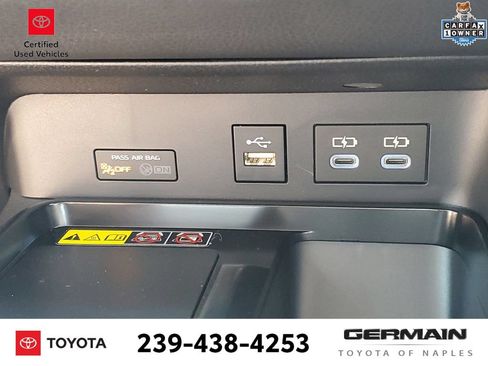 Used 2025 Toyota Camry SE FWD image 31
