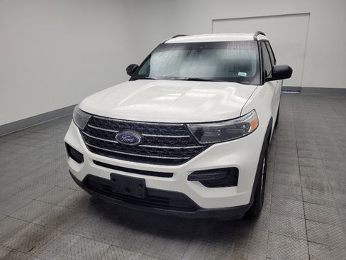 Used 2023 Ford Explorer XLT RWD image 15
