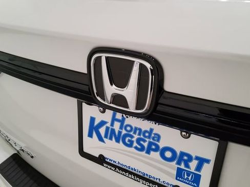 Used 2026 Honda Odyssey EX-L image 32