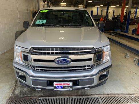 Used 2019 Ford F150 XLT w/ Equipment Group 302A Luxury image 2